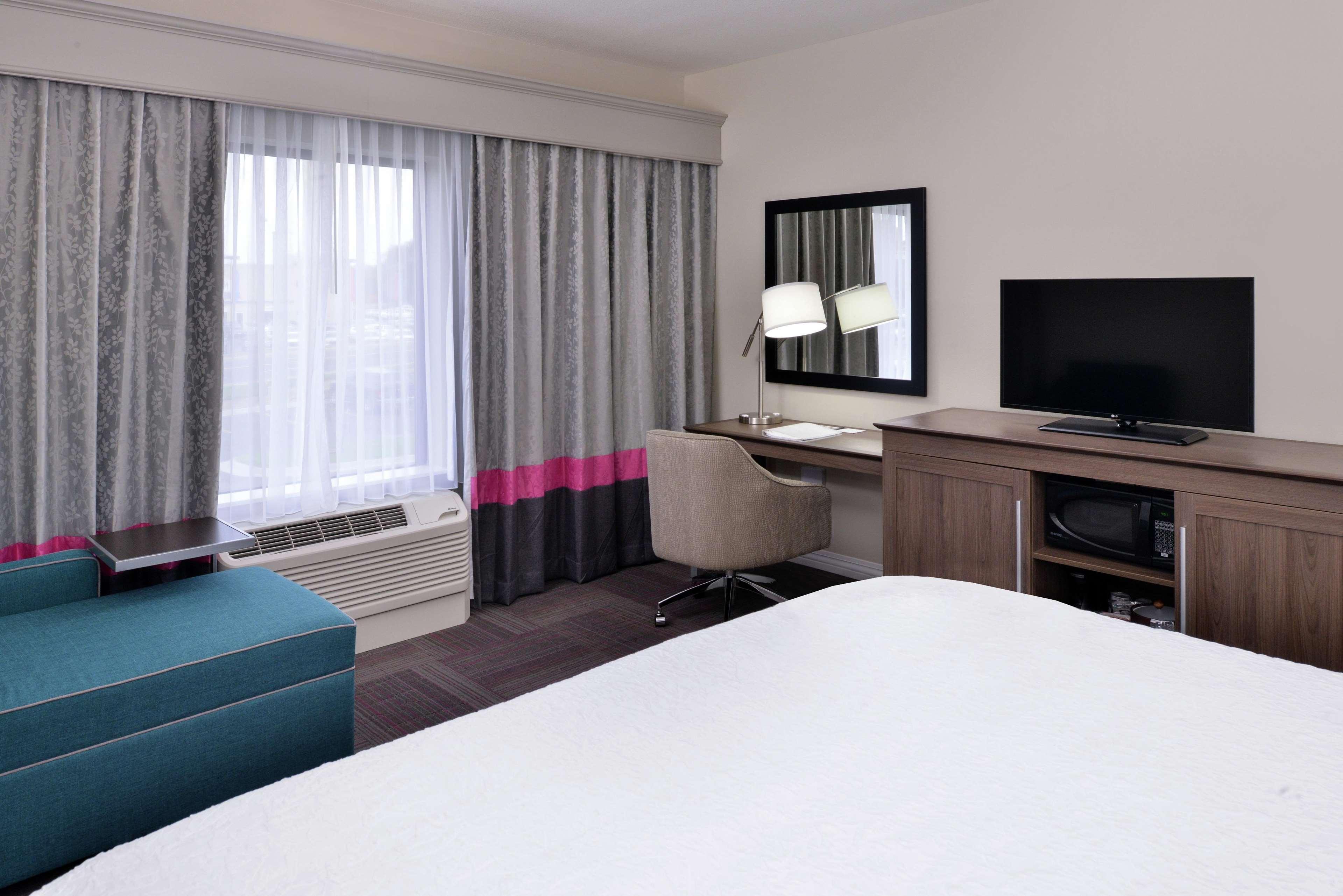 Hampton Inn Ливенворт Экстерьер фото