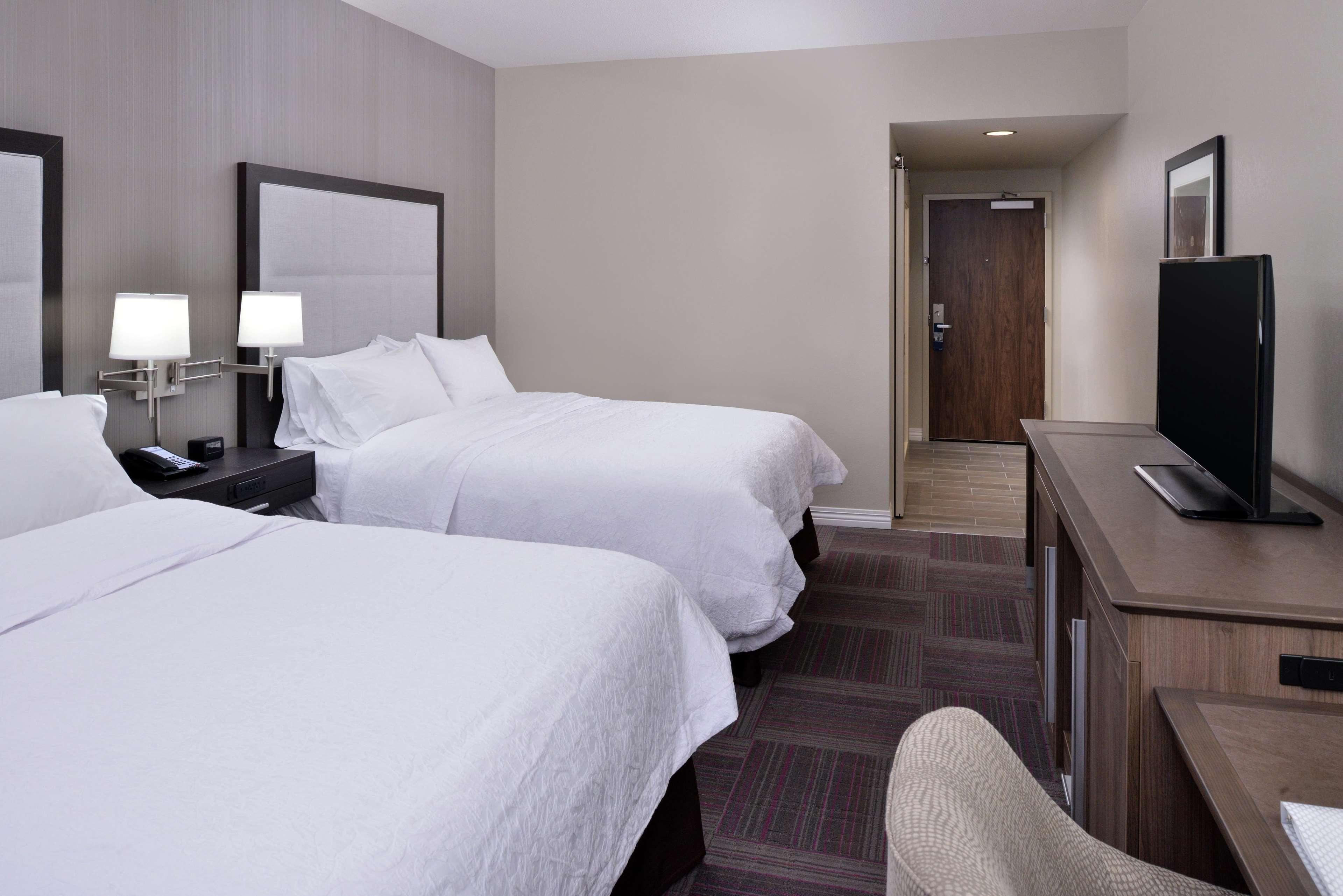 Hampton Inn Ливенворт Экстерьер фото