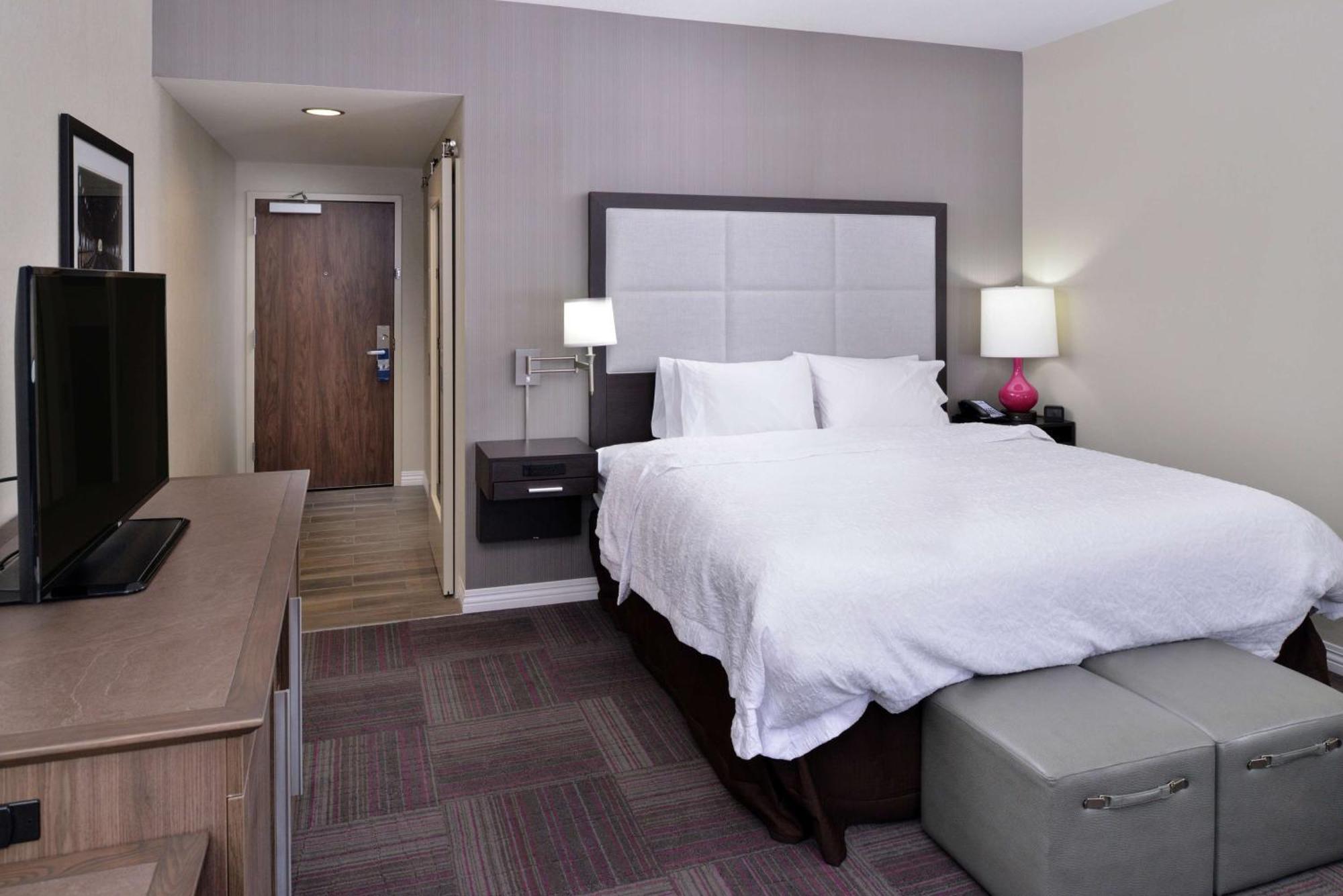 Hampton Inn Ливенворт Экстерьер фото