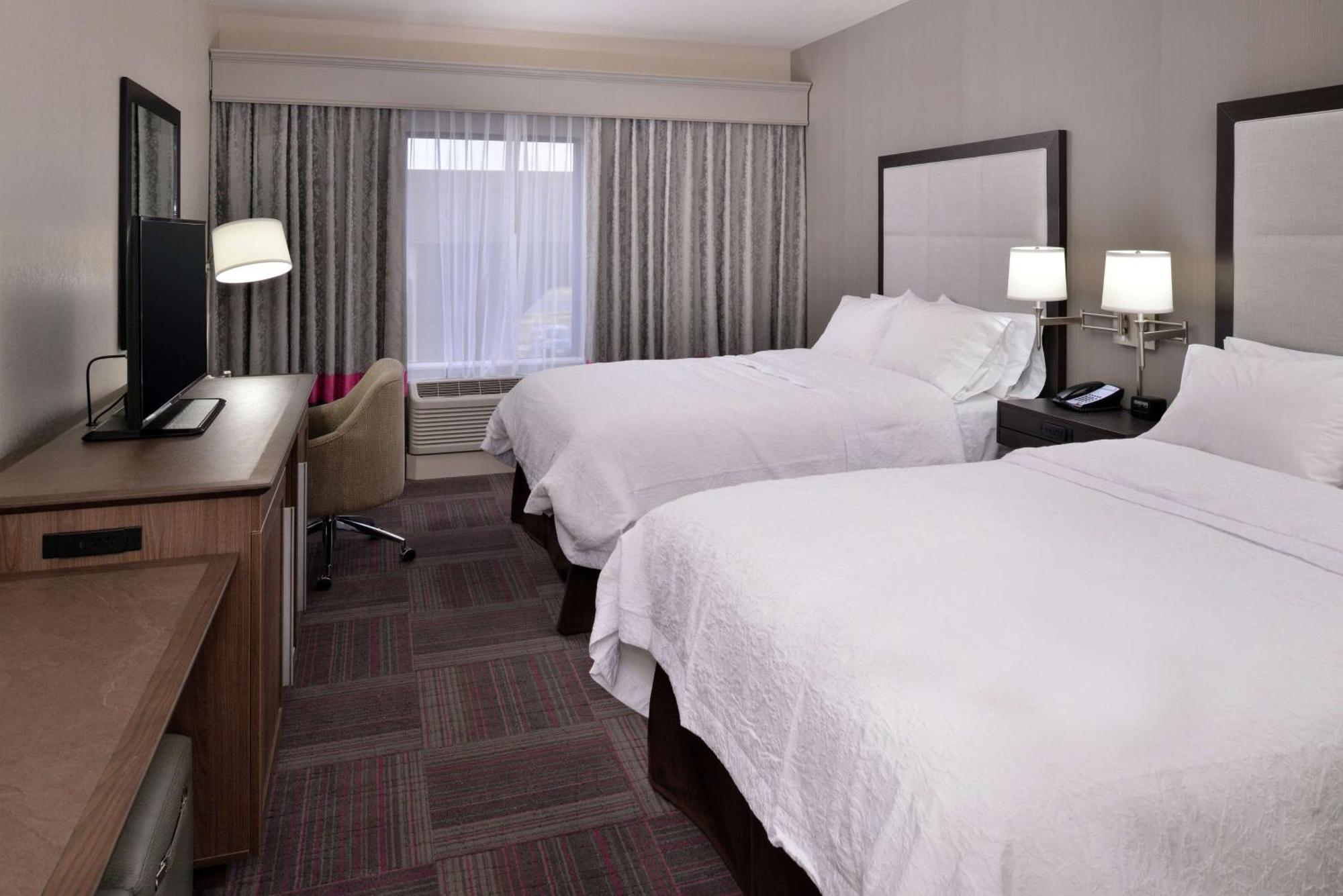 Hampton Inn Ливенворт Экстерьер фото